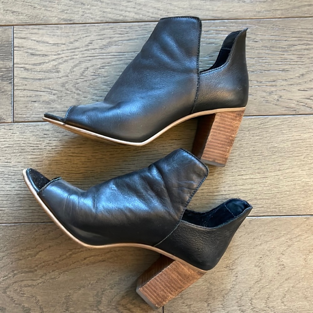 Steve Madden Leather Chunky Heel Booties Open Toed